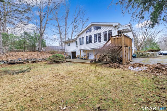922 Baldwin Road, Woodbridge, CT 06525