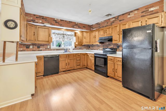 922 Baldwin Road, Woodbridge, CT 06525