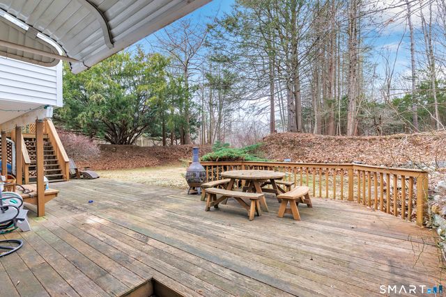 922 Baldwin Road, Woodbridge, CT 06525