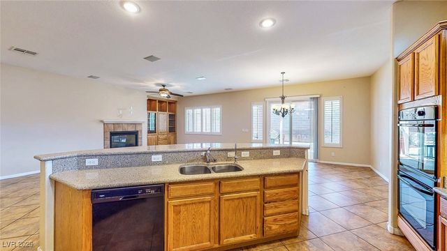 9052 Creed Mountain Place, Las Vegas, NV 89178