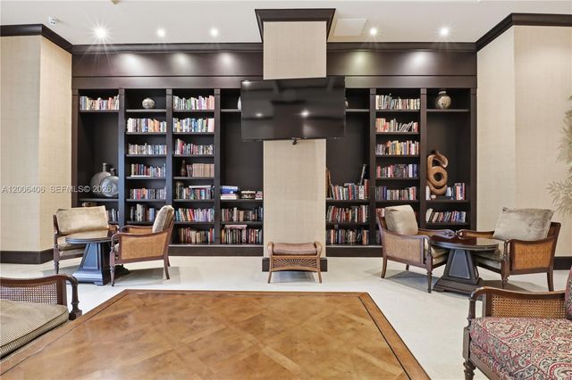 510 NW 84th Ave 335, Plantation, FL 33324