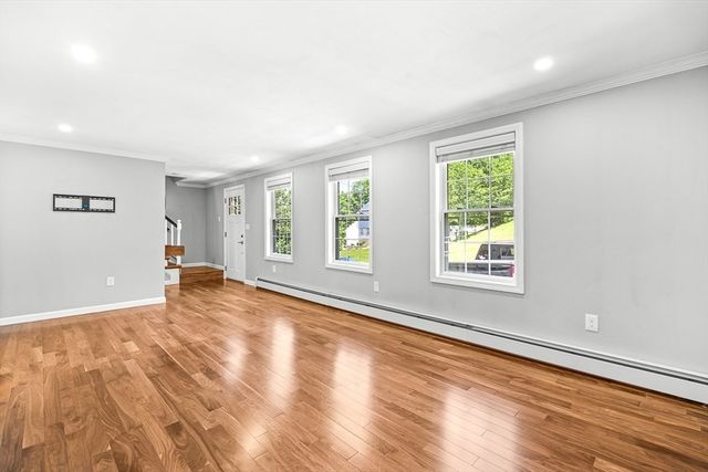 38 Idora Avenue, Haverhill, MA 01832