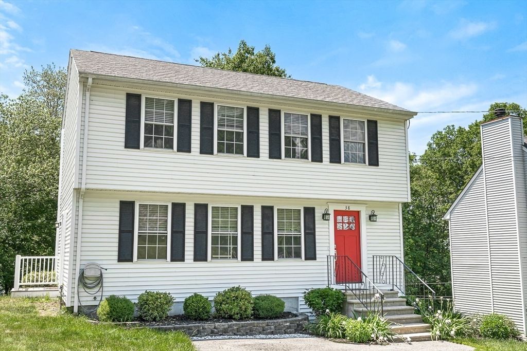 38 Idora Avenue, Haverhill, MA 01832
