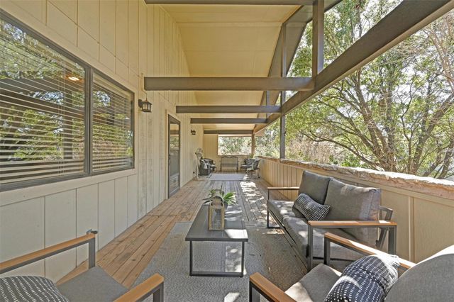 106 Acapulco CT, Lakeway, TX 78734