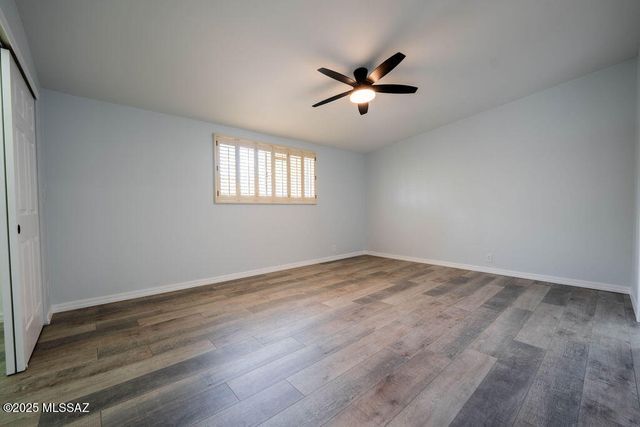 5221 E Hawthorne Place, Tucson, AZ 85711