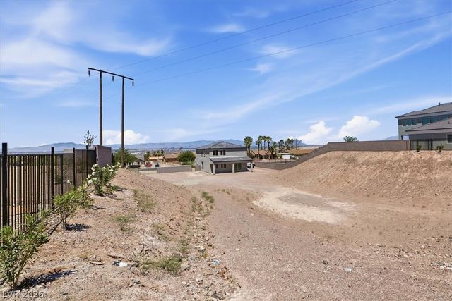 729 North Milan Street, Henderson, NV 89015