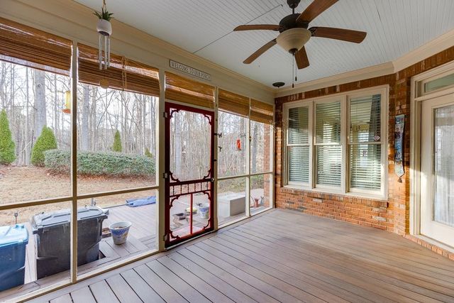 1360 Ashbury Park Drive, Hoschton, GA 30548