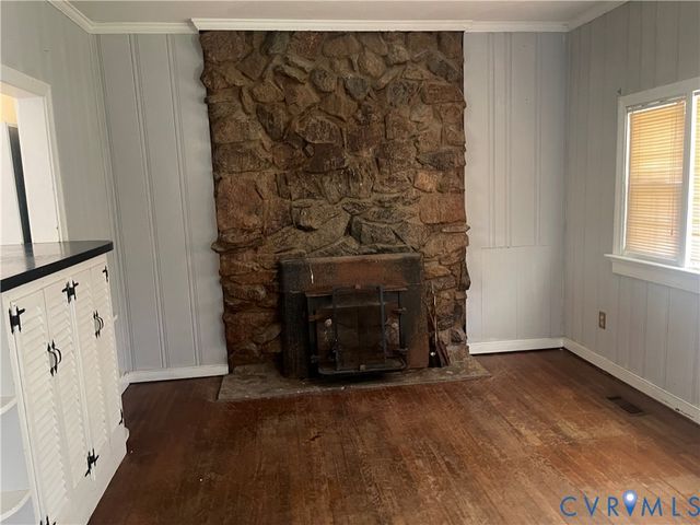 10105 Family Ln, Chesterfield, VA 23832