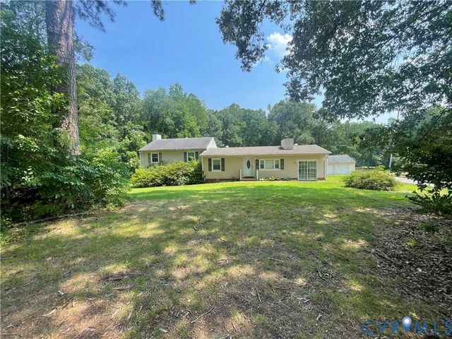 10105 Family Ln, Chesterfield, VA 23832
