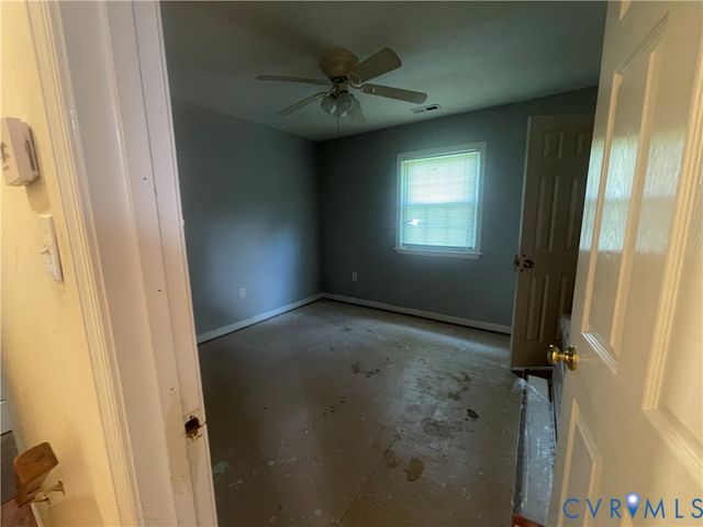 10105 Family Ln, Chesterfield, VA 23832