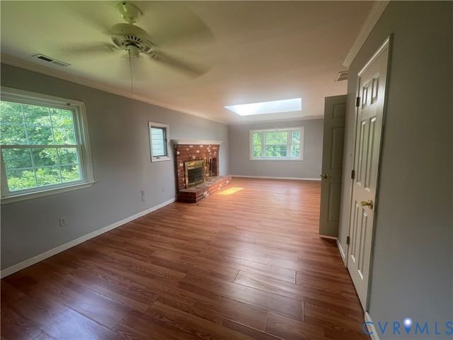 10105 Family Ln, Chesterfield, VA 23832