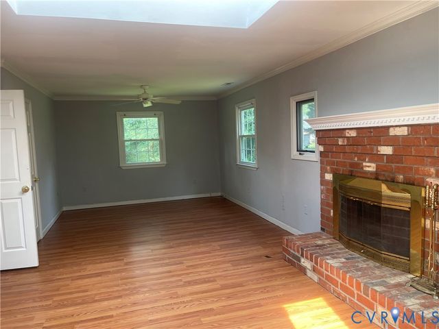 10105 Family Ln, Chesterfield, VA 23832