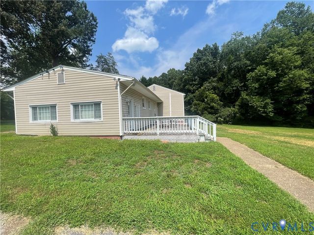 10105 Family Ln, Chesterfield, VA 23832