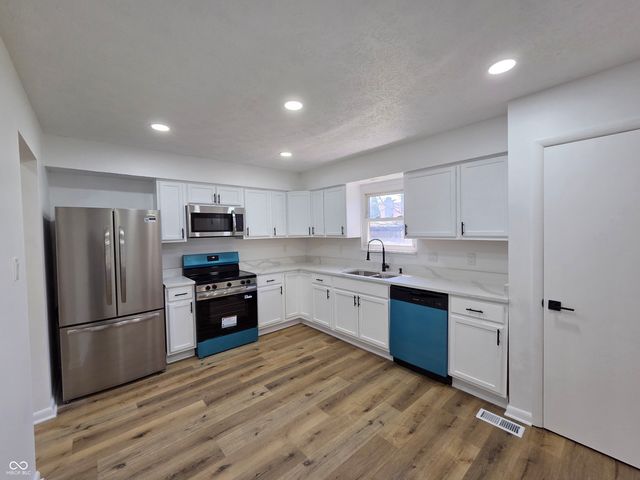 601 Nelson Drive, Brownsburg, IN 46112