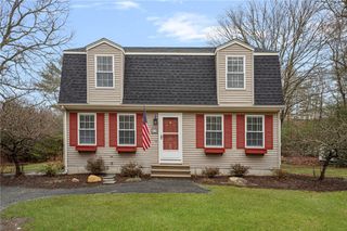 11 Chelsea Farm Drive, Richmond, RI 02898