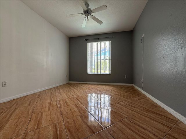 158 MAGIC LANDINGS BOULEVARD, Kissimmee, FL 34744