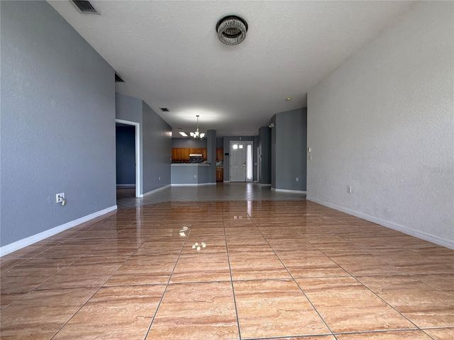 158 MAGIC LANDINGS BOULEVARD, Kissimmee, FL 34744