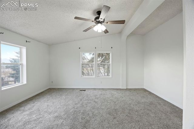 4006 Gray Fox Heights, Colorado Springs, CO 80922