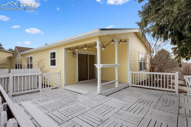 4006 Gray Fox Heights, Colorado Springs, CO 80922