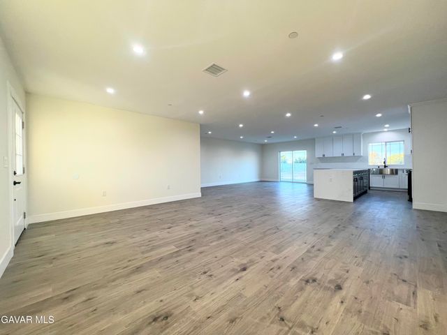 9737 East Avenue Q-4, Littlerock, CA 93543