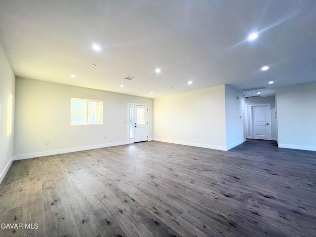 9737 East Avenue Q-4, Littlerock, CA 93543