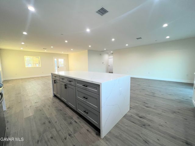 9737 East Avenue Q-4, Littlerock, CA 93543