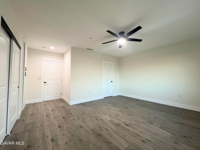 9737 East Avenue Q-4, Littlerock, CA 93543