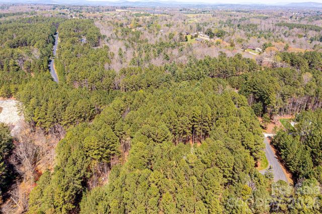 5438 Bridgewater Drive, Granite Falls, NC 28630