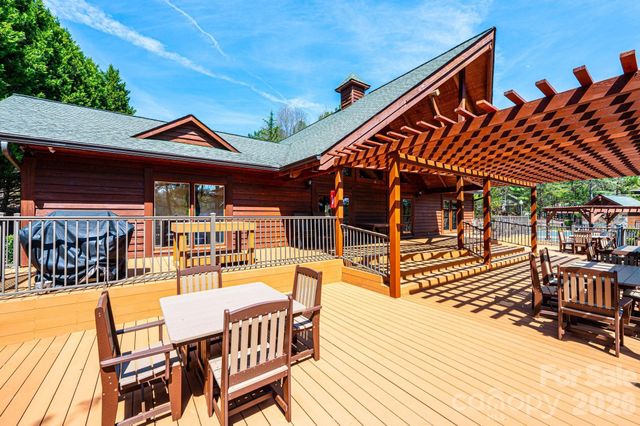 5438 Bridgewater Drive, Granite Falls, NC 28630