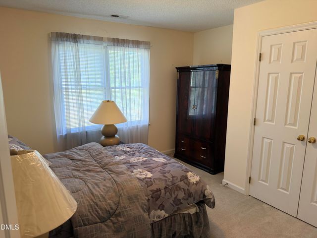 2037 Pine Bark Lane, Clayton, NC 27520