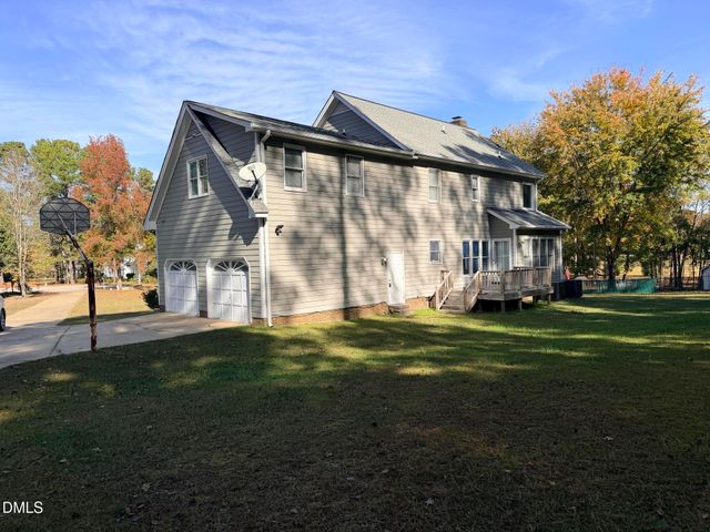 2037 Pine Bark Lane, Clayton, NC 27520