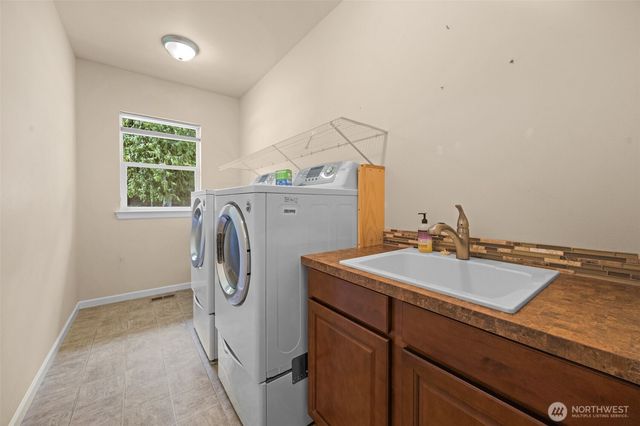15705 99th Drive NE, Arlington, WA 98223