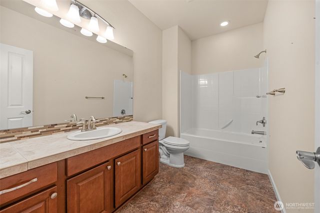 15705 99th Drive NE, Arlington, WA 98223