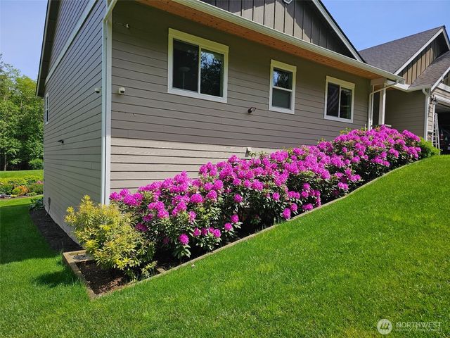 15705 99th Drive NE, Arlington, WA 98223