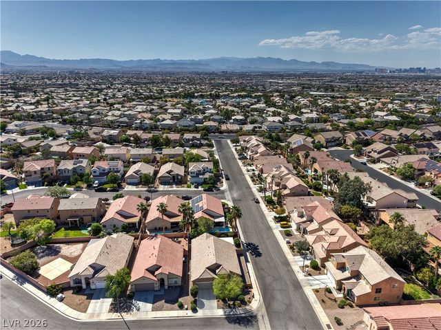 568 Broken Shale Circle, Henderson, NV 89052
