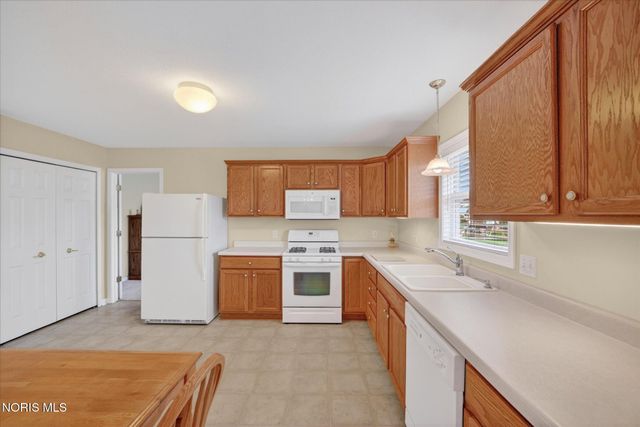 7100 Harvester Road, Maumee, OH 43537