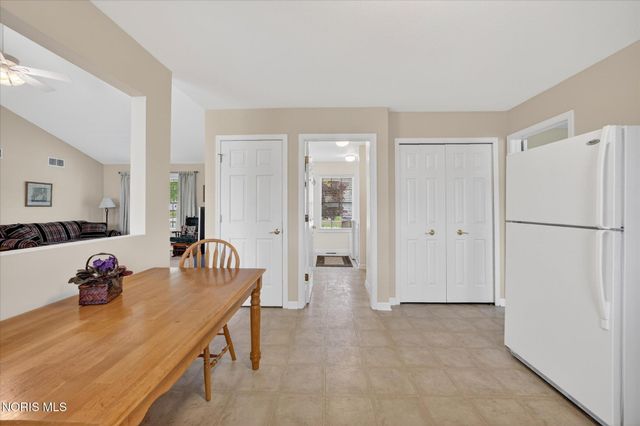 7100 Harvester Road, Maumee, OH 43537