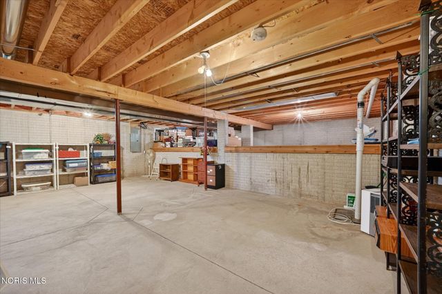 7100 Harvester Road, Maumee, OH 43537