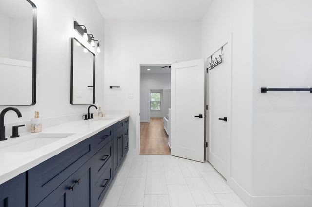 8617 Kari Court, Jersey Village, TX 77040