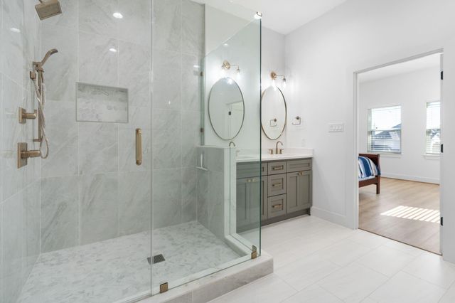 8617 Kari Court, Jersey Village, TX 77040