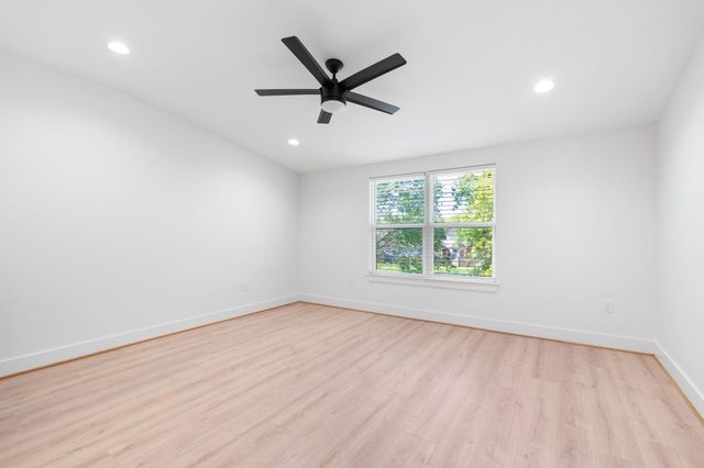 8617 Kari Court, Jersey Village, TX 77040