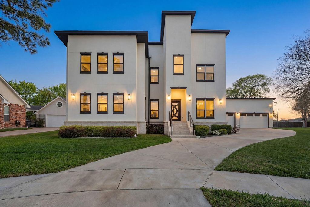 8617 Kari Court, Jersey Village, TX 77040