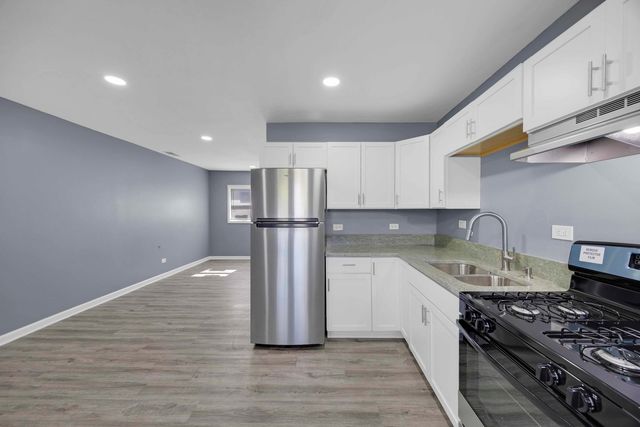 351 CONCORD Drive, Chicago Heights, IL 60411