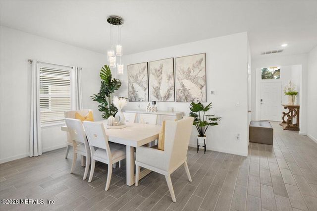 15608 WHISPERING FIR Drive, Jacksonville, FL 32218