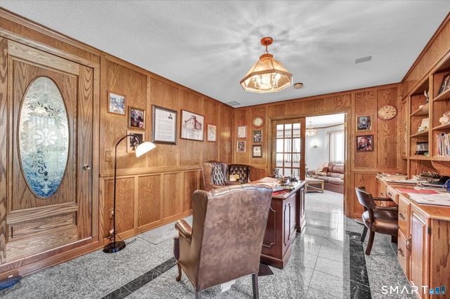 23 Crest Drive, Cromwell, CT 06416