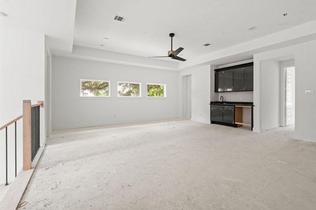 3615 Newcastle Drive, Houston, TX 77027