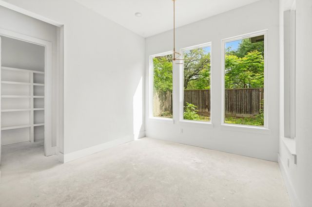 3615 Newcastle Drive, Houston, TX 77027