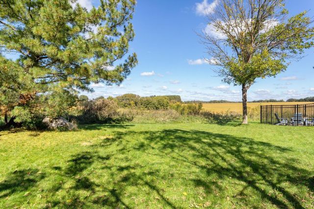 11446 Balsam Way, Woodbury, MN 55129