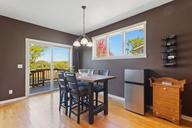 11446 Balsam Way, Woodbury, MN 55129