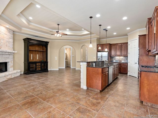 16026 Huebner Bluff, San Antonio, TX 78248